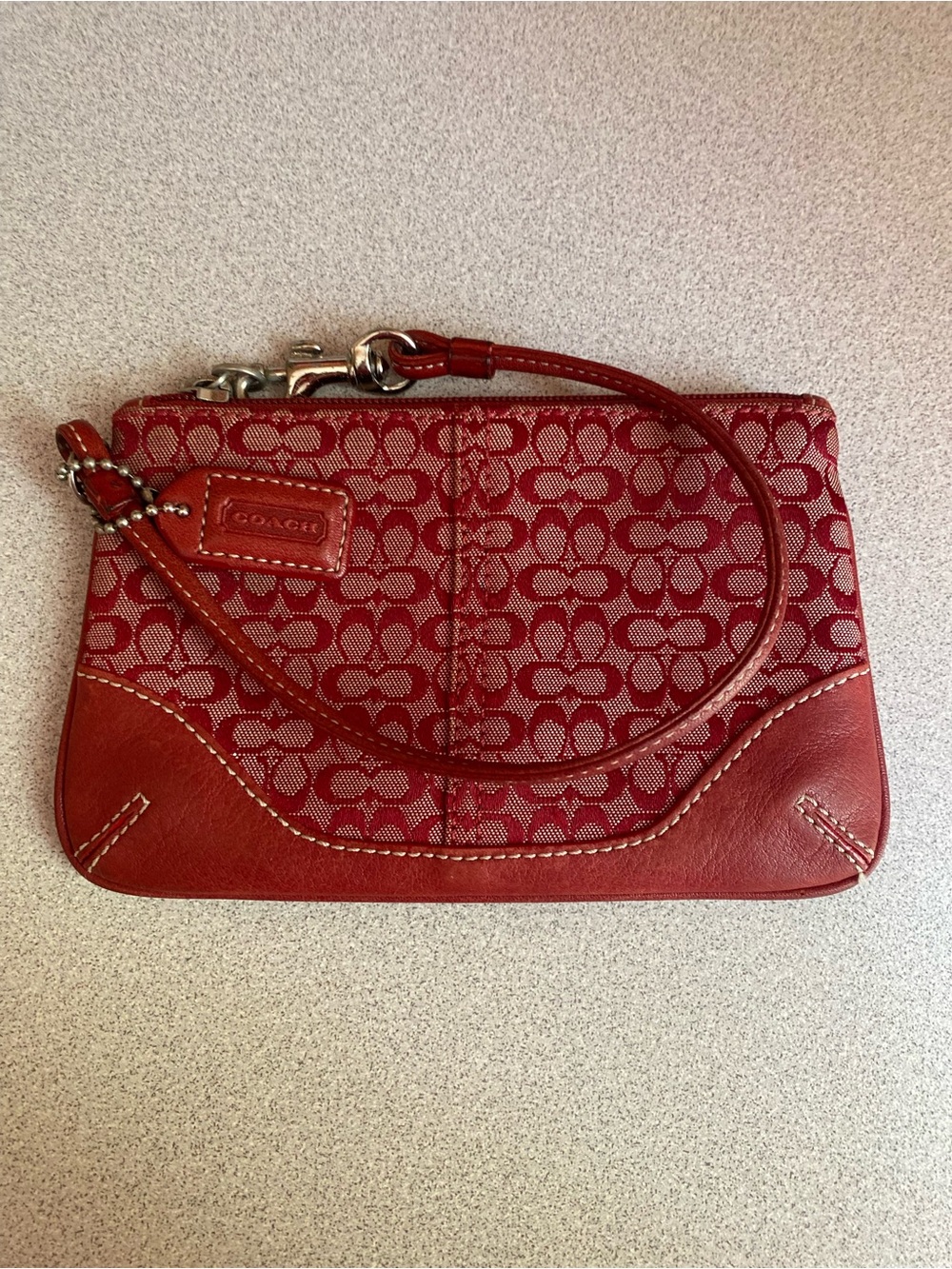 Coach Vintage Signature Soho Wristlet - Picture 3 of 16